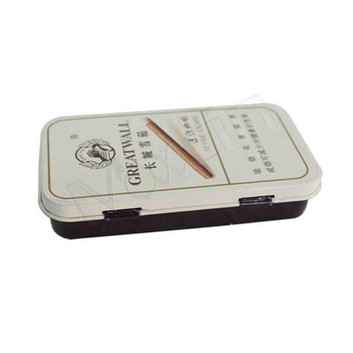 small cigarette tins