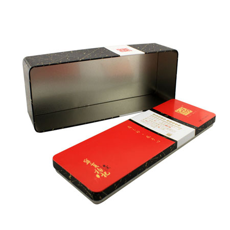 diversos tipos de latas de alimentos