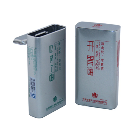 lata del caramelo de menta puede