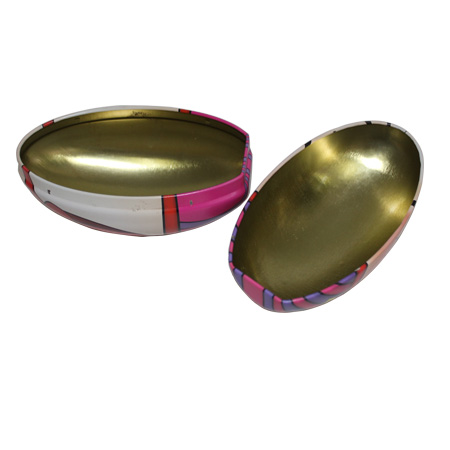 Huevo de Pascua de vacaciones estaño